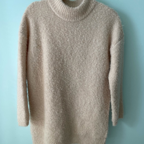 Oatmeal colored sweater dress/tunic - Picture 7 of 8